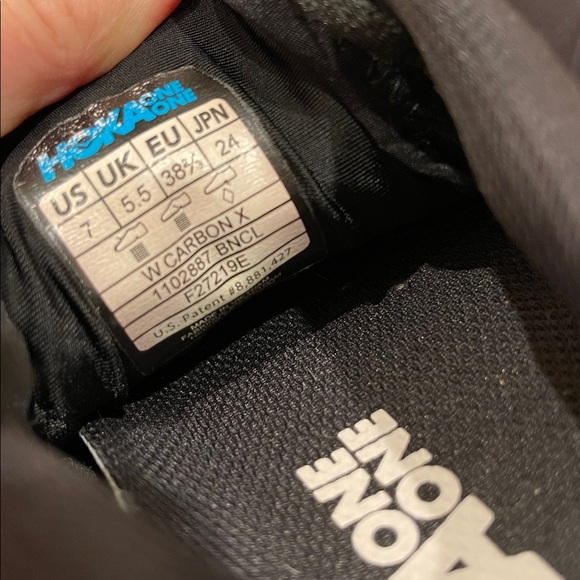 Hoka One One Sneaker Carbon X Size 7 Athletic Running Shoes - Picture 9 of 9